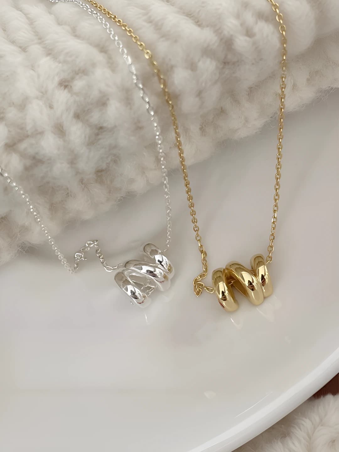 Women's Korean style minimalist geometric ring necklace, ins style wave chain