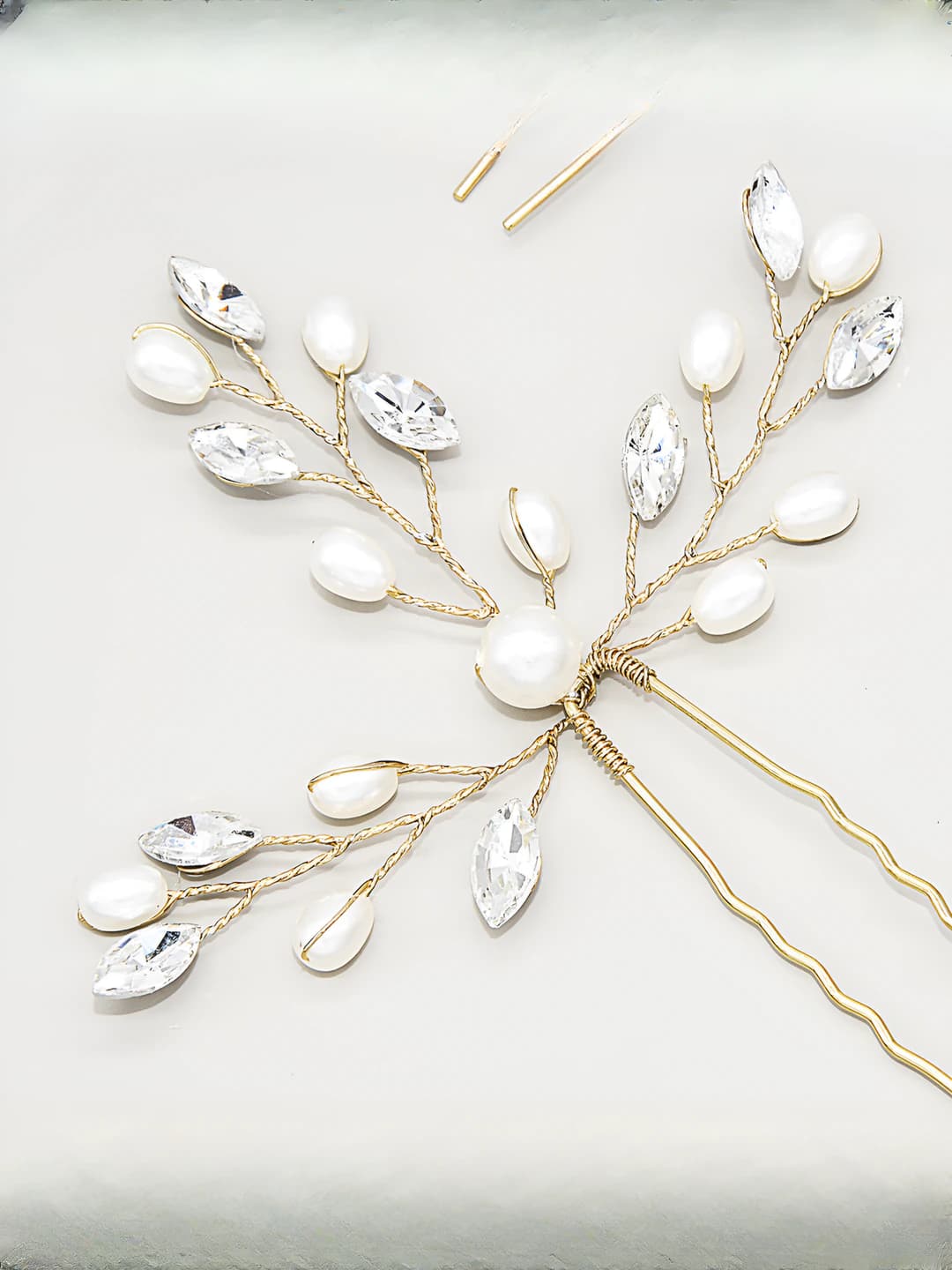 Gold inlay gold wire