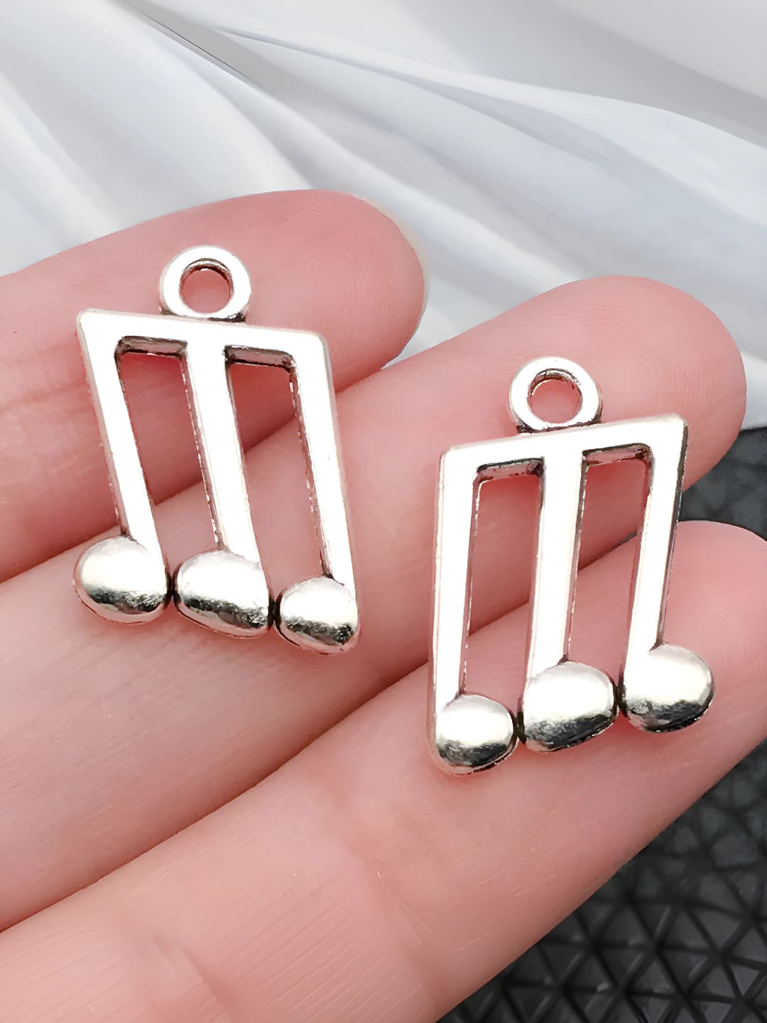 1 шт Музыкальный знак 13x21mm-1.35g-9162