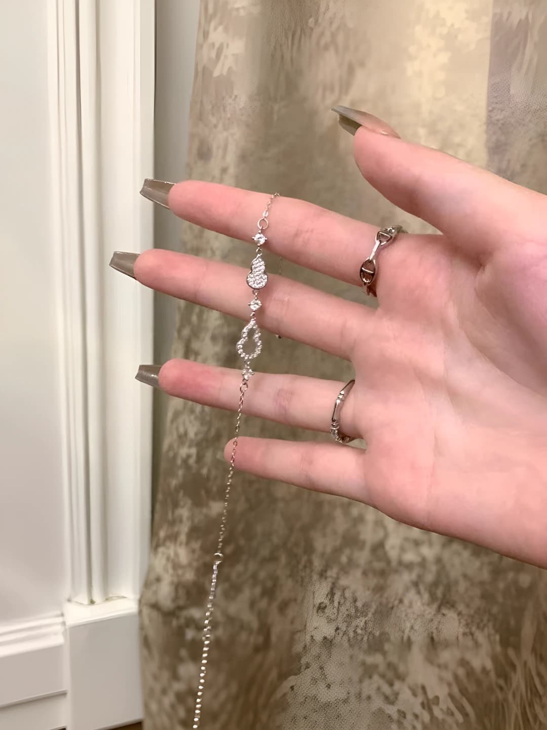Diamond gourd bracelet - White K