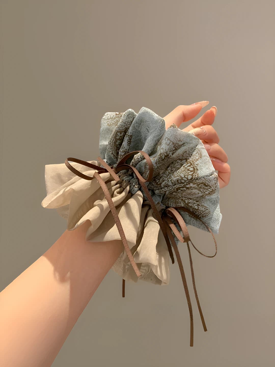 1# Double layer, large, ~18 cm