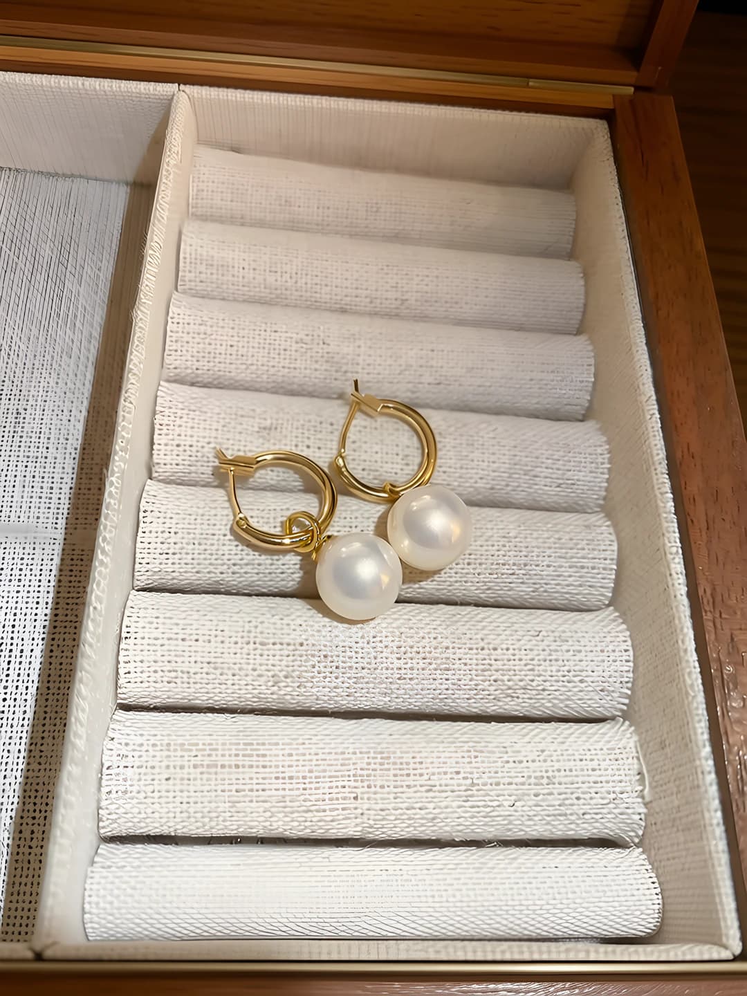 11 Silver pin - Gold
