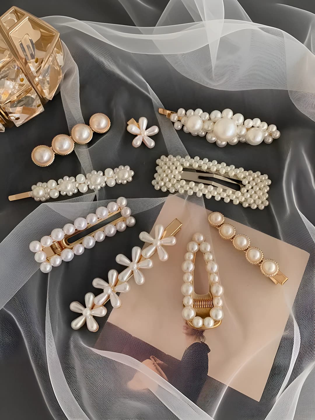 Women's hair clips and combs in Korean style, natural style: side hair clips with imitation pearls, handmade