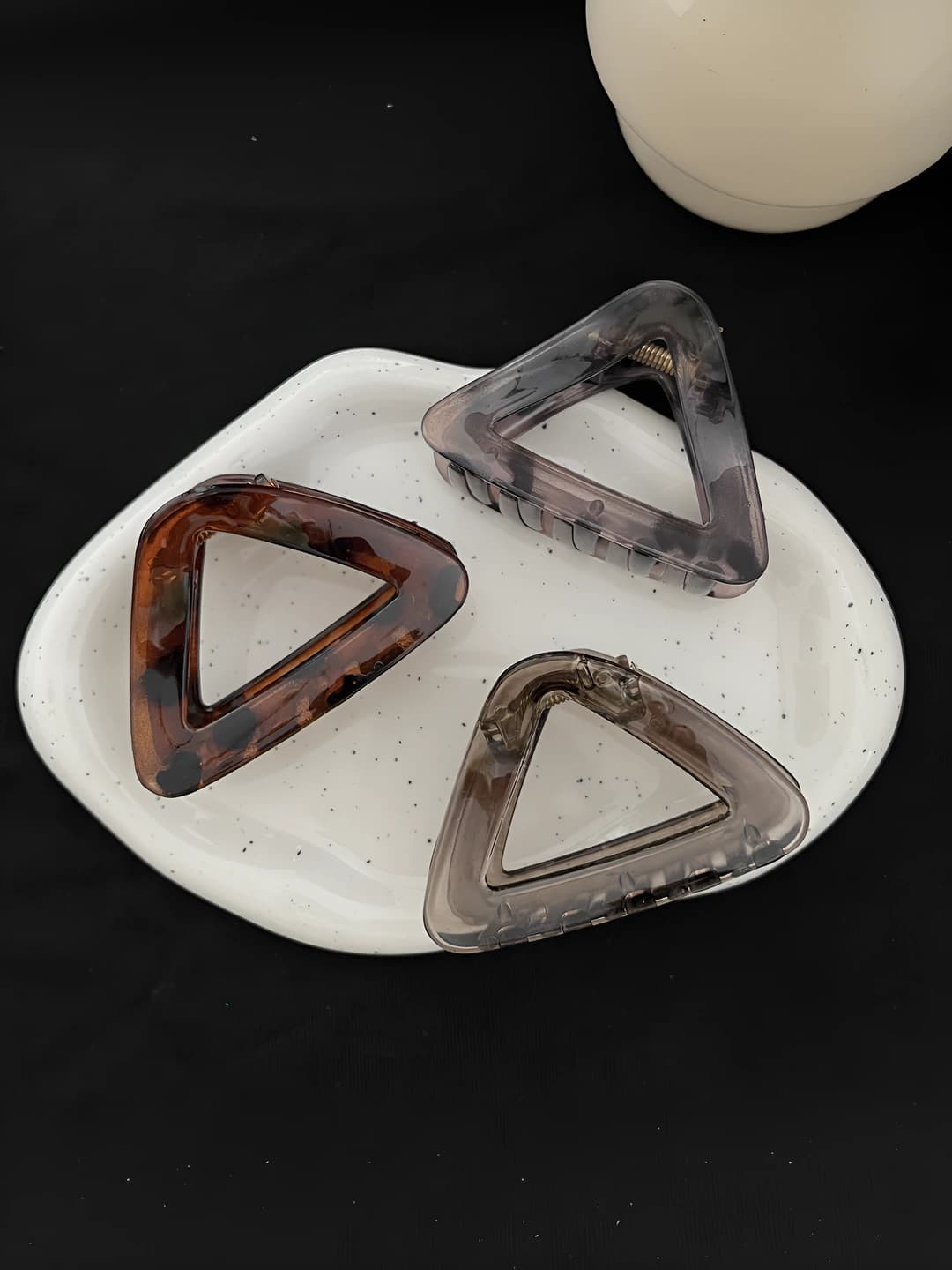 Women's hair clips and combs: medium size, acrylic, handmade, triangular shape, retro style