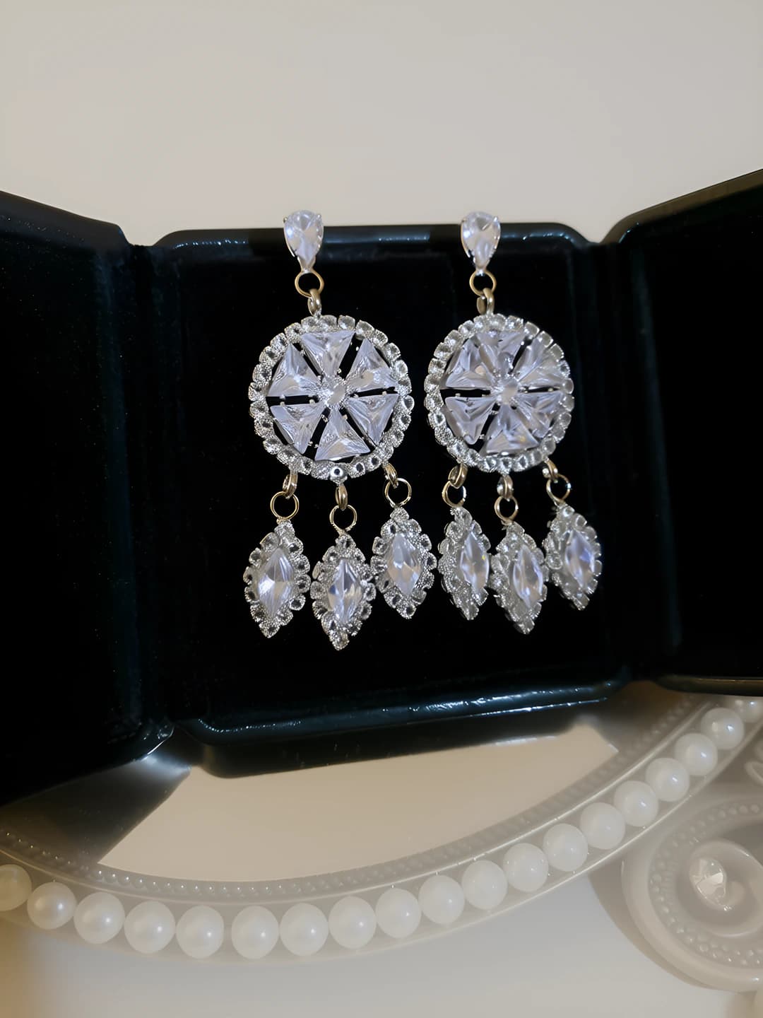 29# Silver pin - Silver