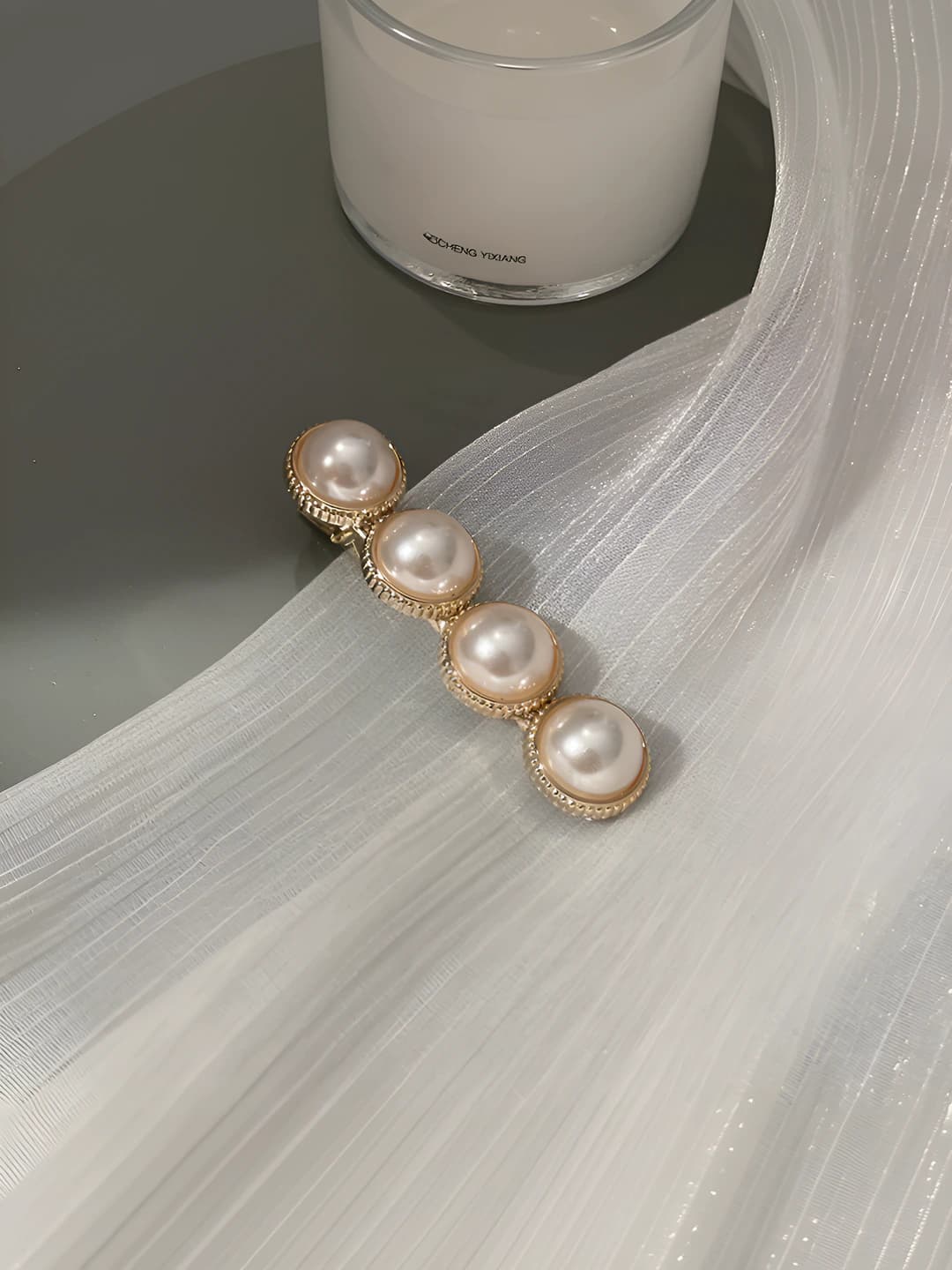 2# Four pearls (6 cm)