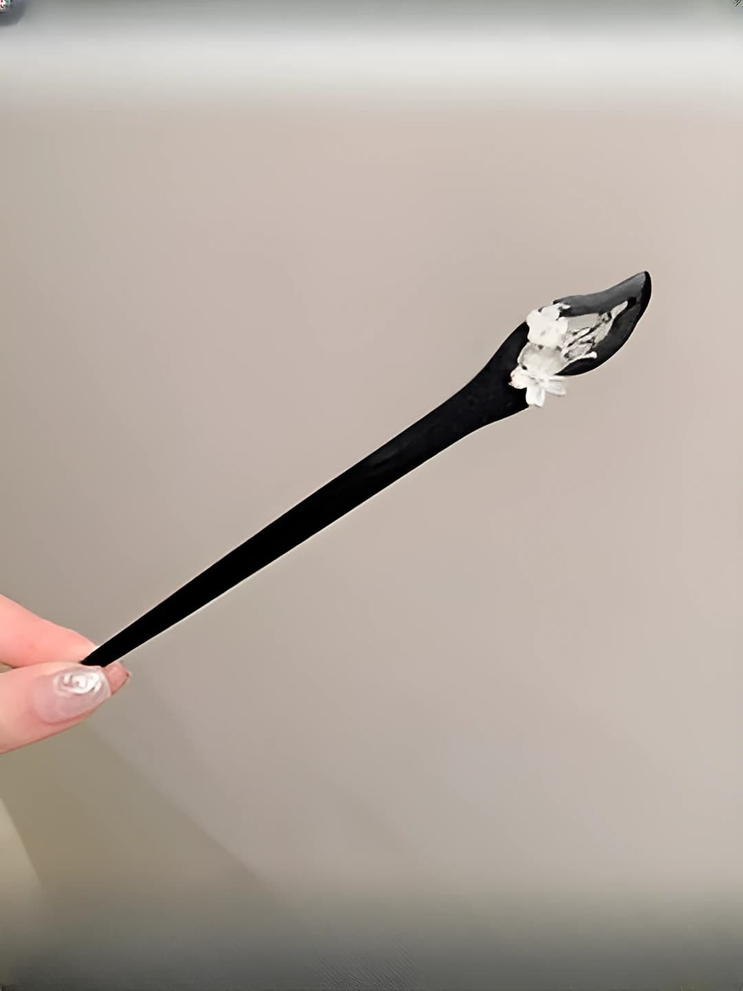 4# Black plum blossom hairpin