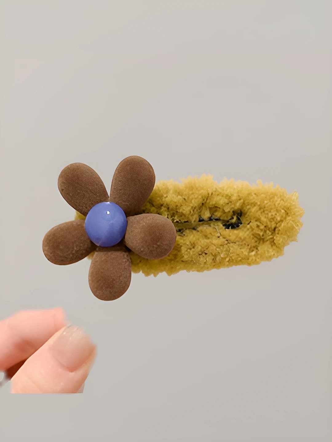 Yellow floral plush clip, 7.5 cm