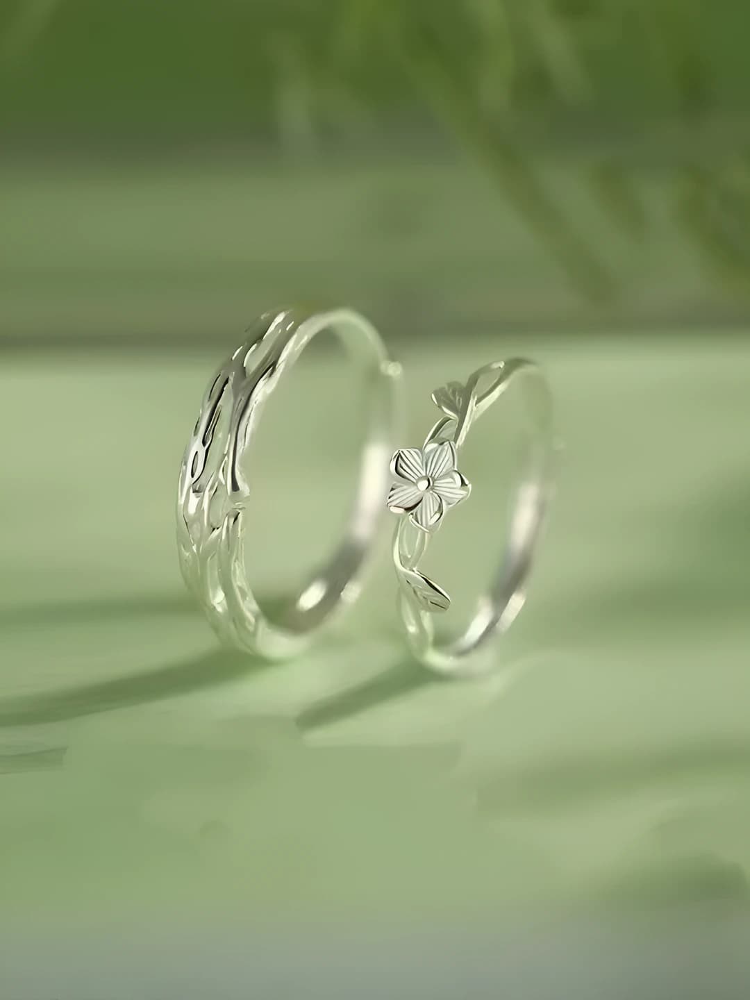 Moli couple rings