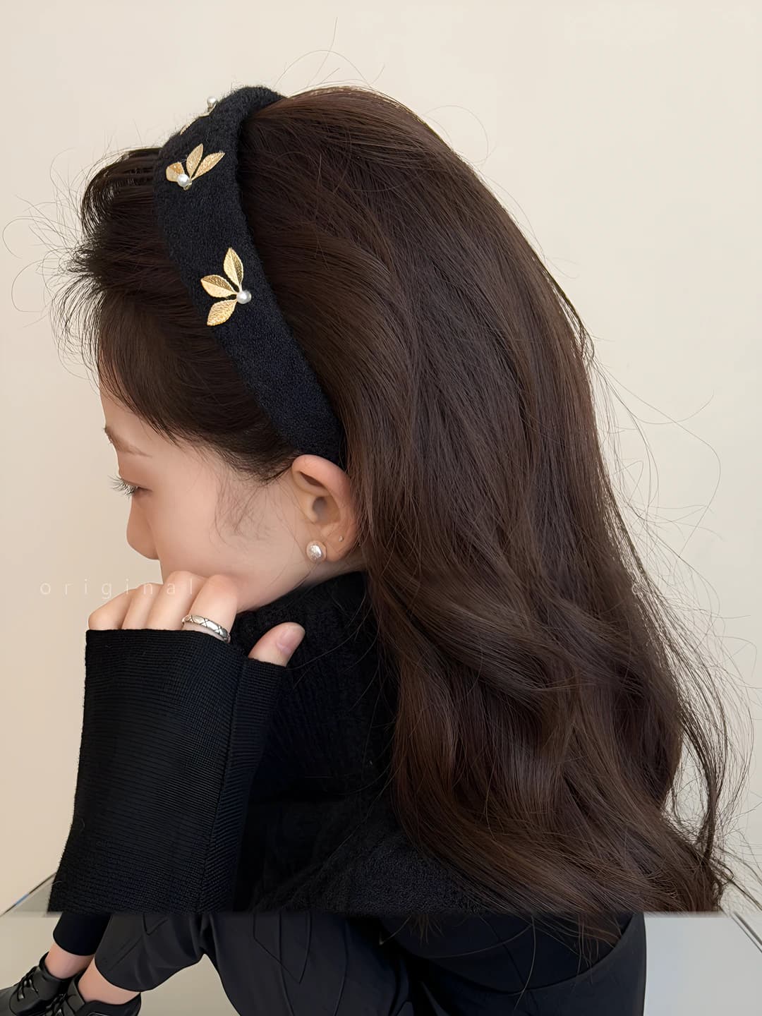Black - Gold branch three flower wool headband