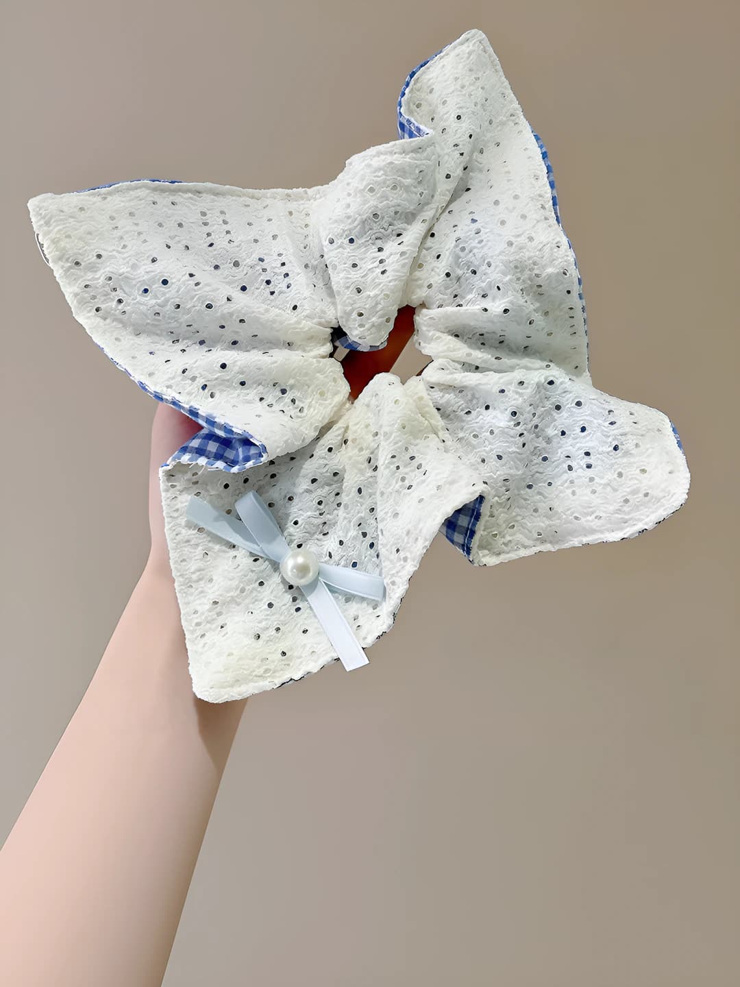 1# Blue plaid lace double-sided-square 24 cm