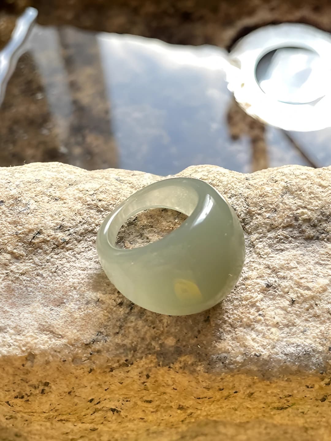 Teal resin ring, US 8