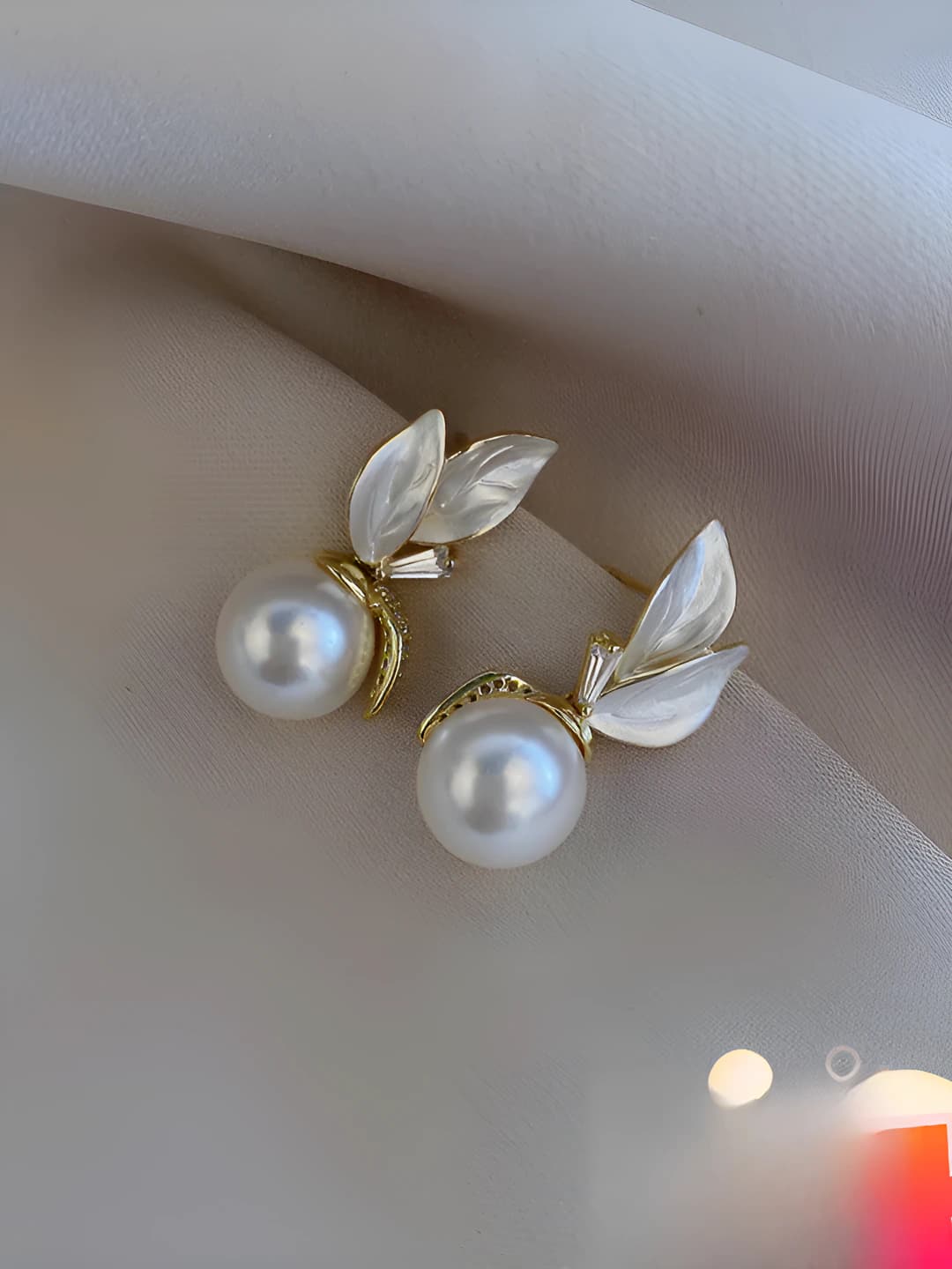 Women's 2026 fresh and sweet style pearl leaf stud earrings