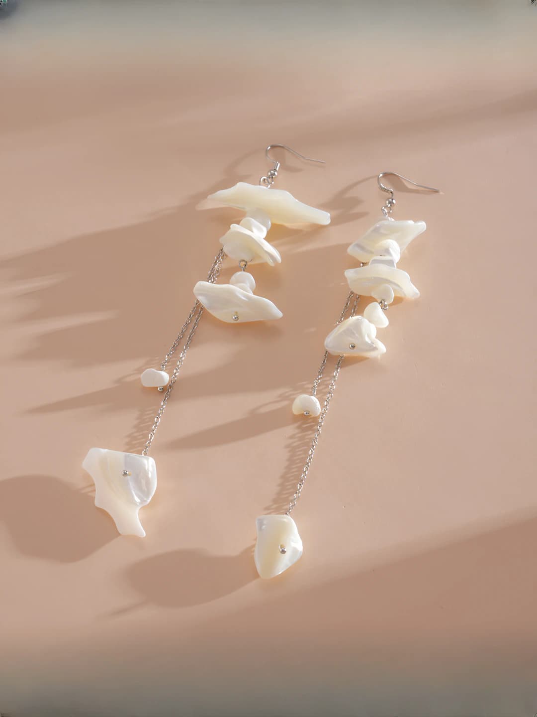 Ear hook - Silver - White