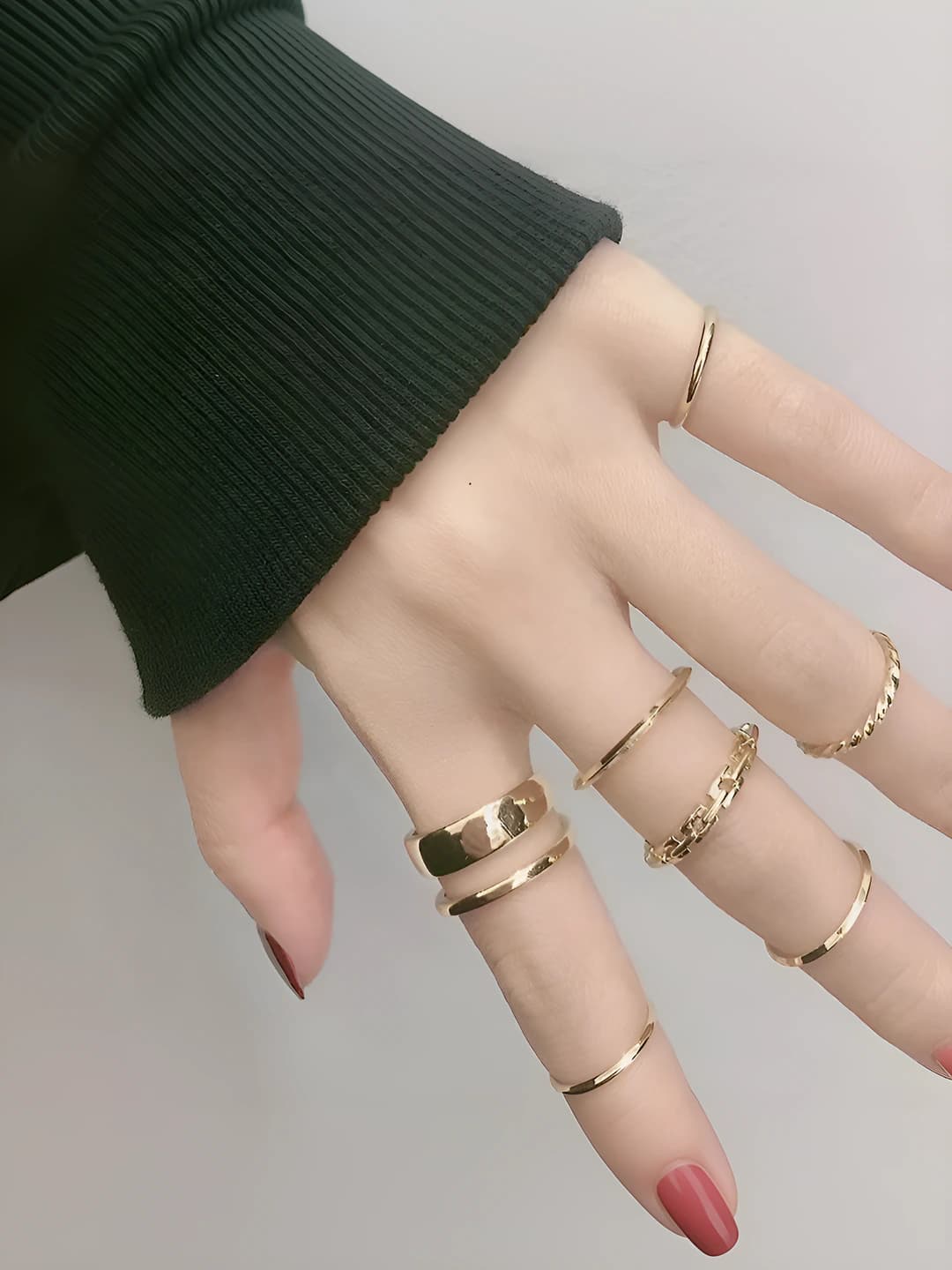 Серебряный набор из 7 колец