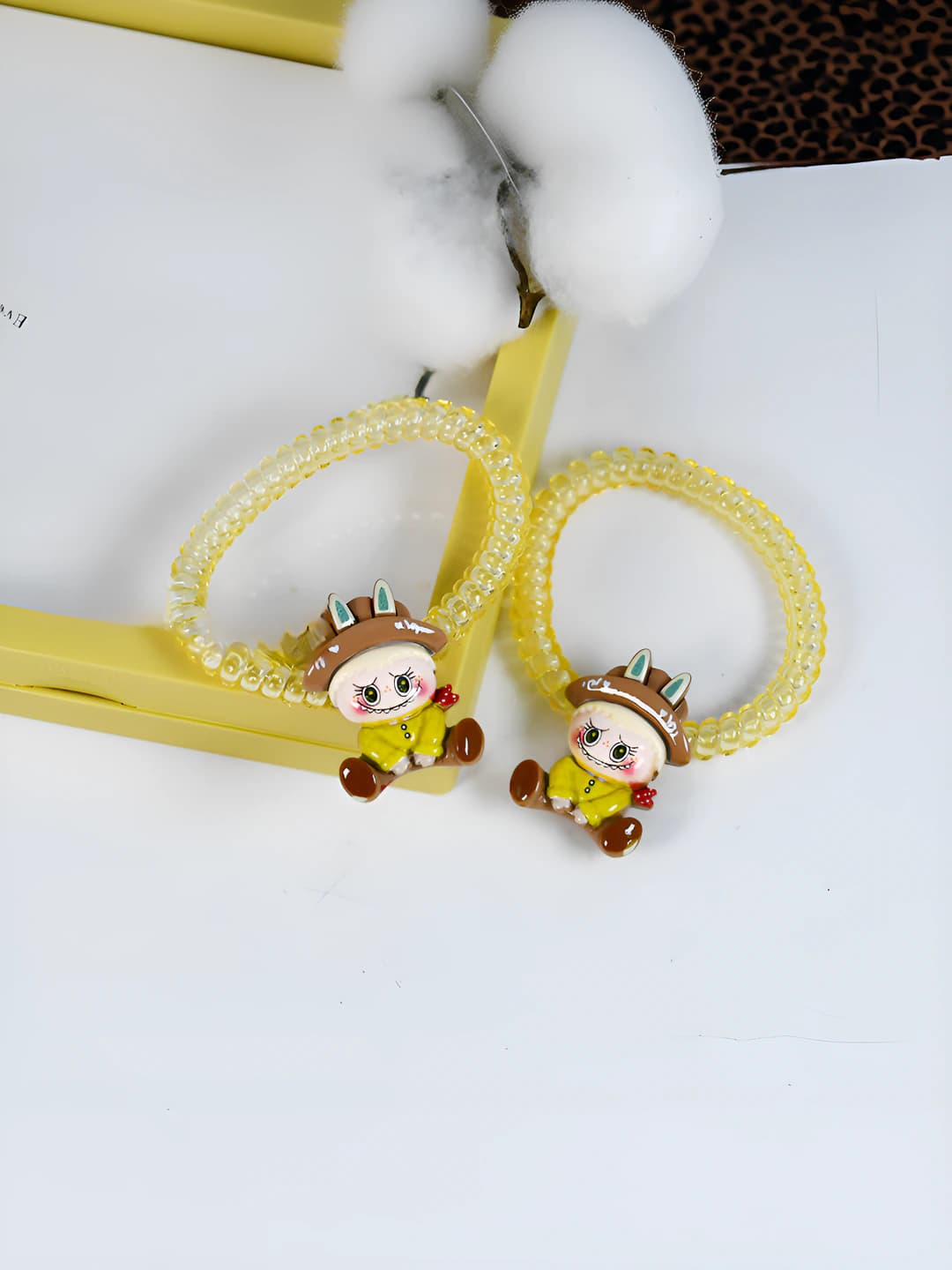 Light yellow, 2 pcs
