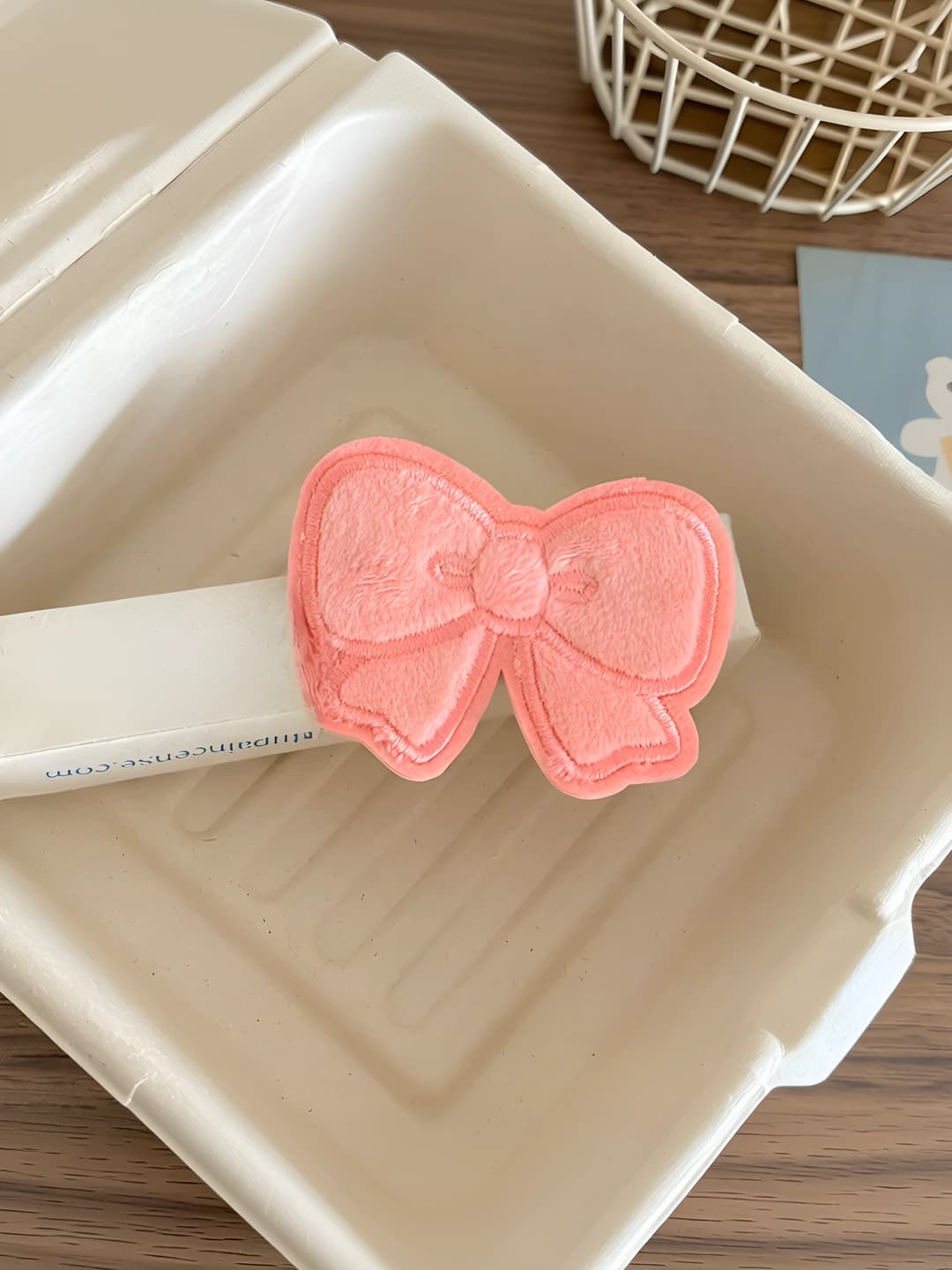 Pink bow