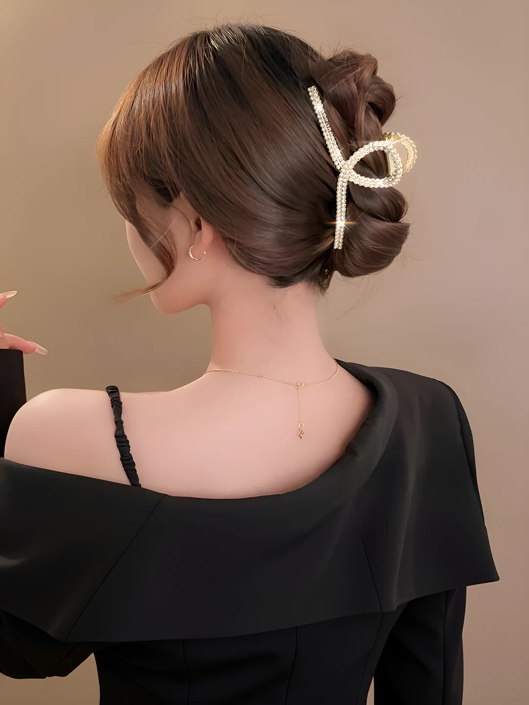 3 Large pearl + diamond Y clip - 11cm