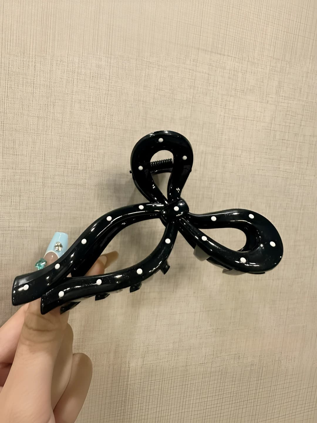 Qora, oq nuqta, 12 sm