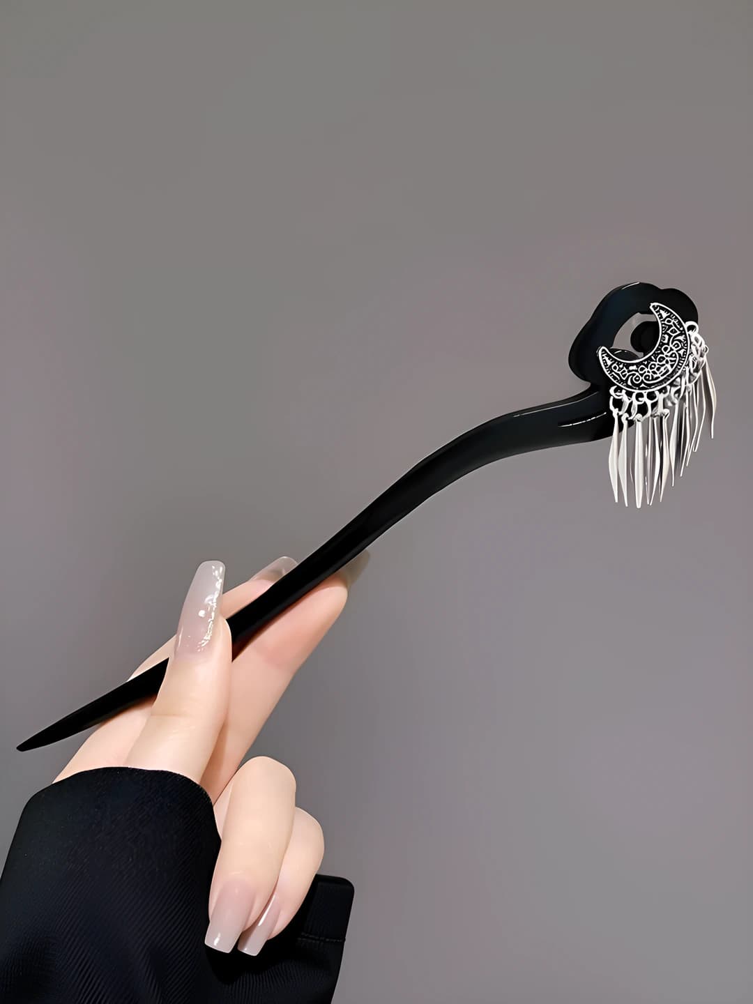 1# Moon and feather hairpin