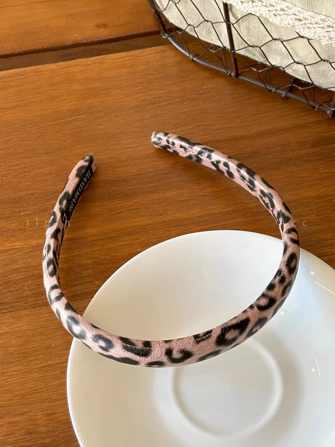 Pushti leopard soch tasi