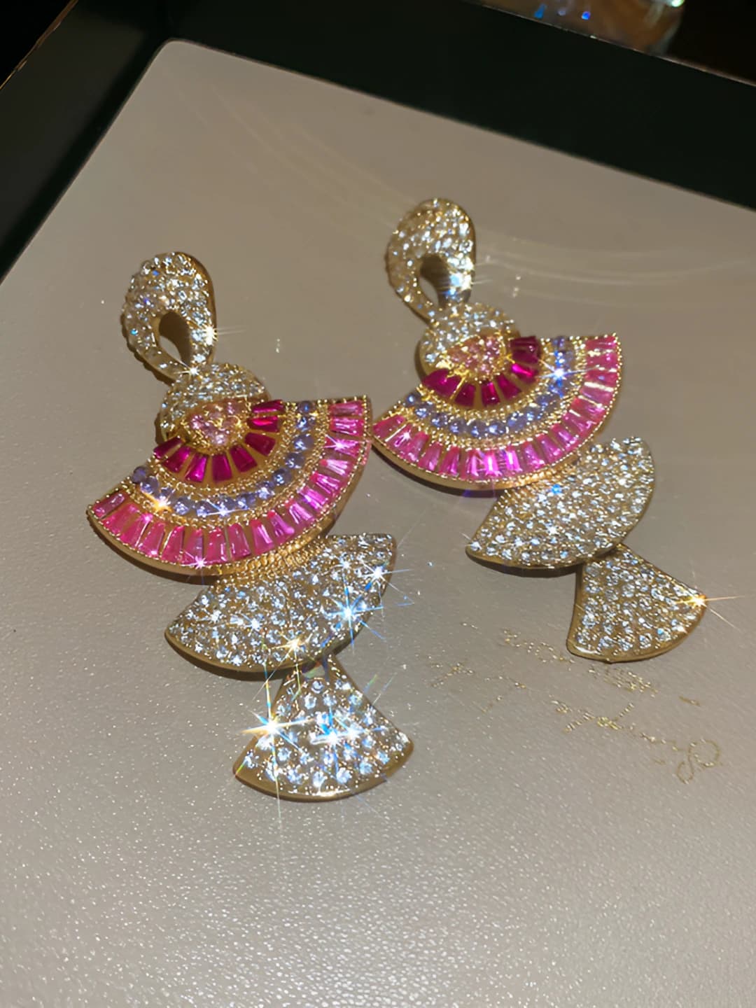 33# Silver & pink
