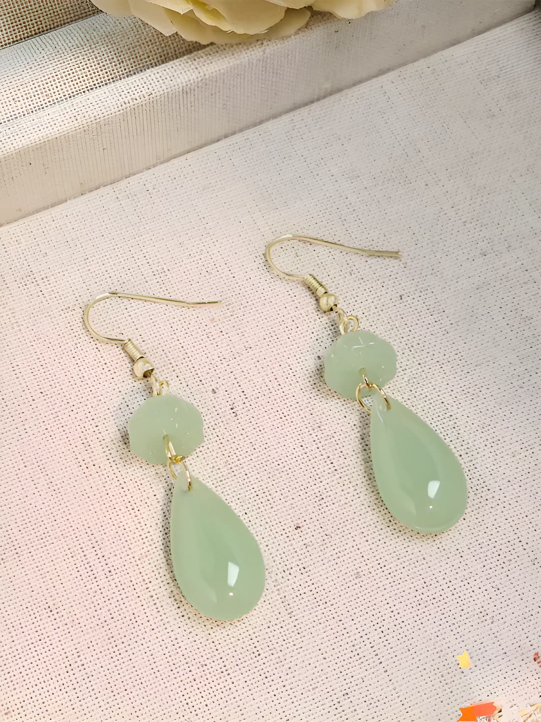 Drop earrings