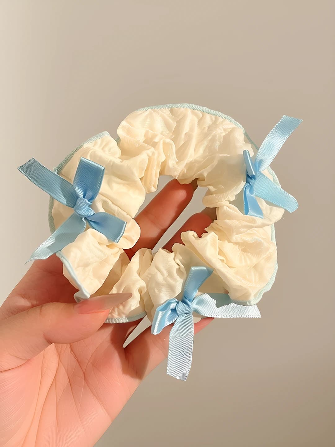 4-синий пуховый, светло-жёлтый, ~12 см