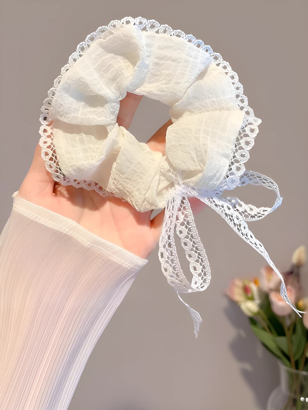 Off-white, lace, bow, 10 cm