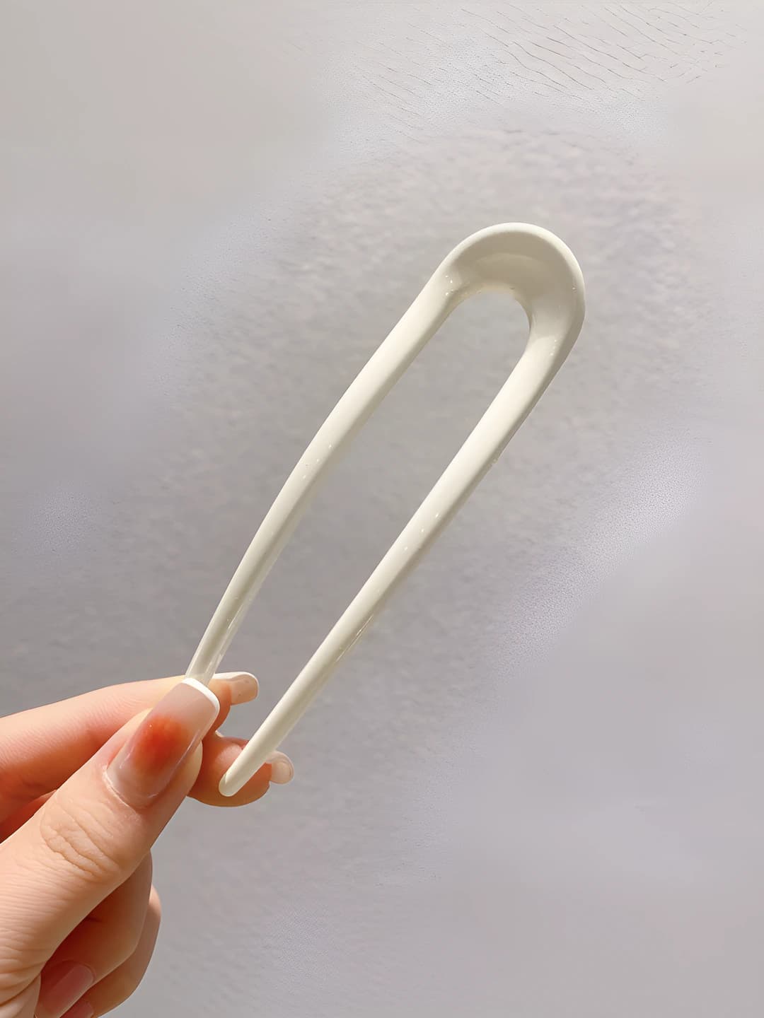 5# U-shape hairpin A1801 off-white