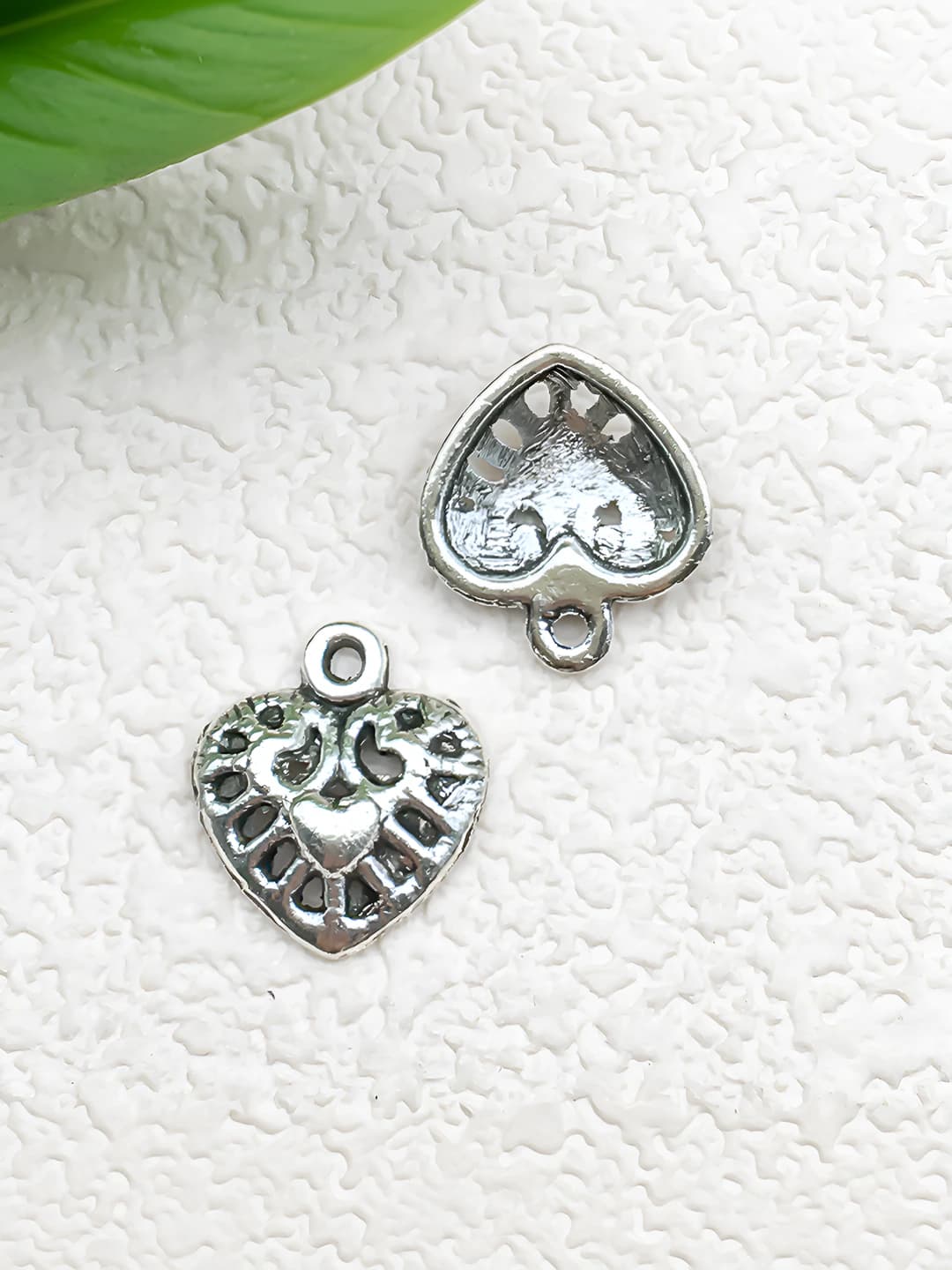 Yurak, 12x13mm, 0.5g
