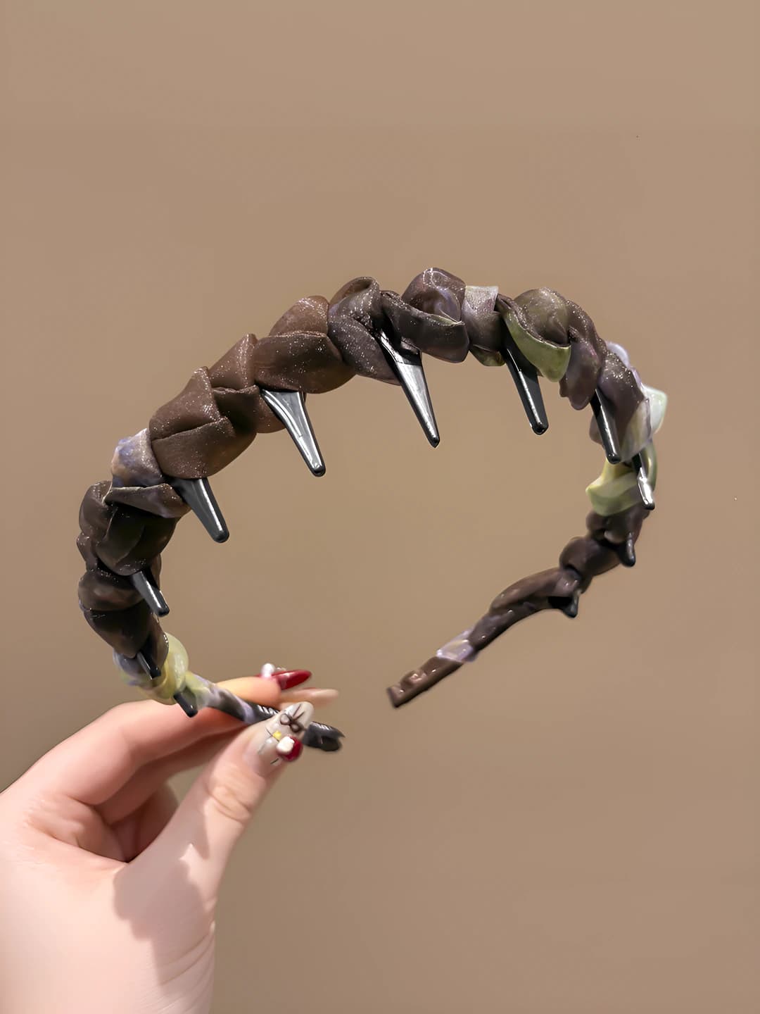 Kofe bo'yalgan leopard rangli tarmoq chig'chak