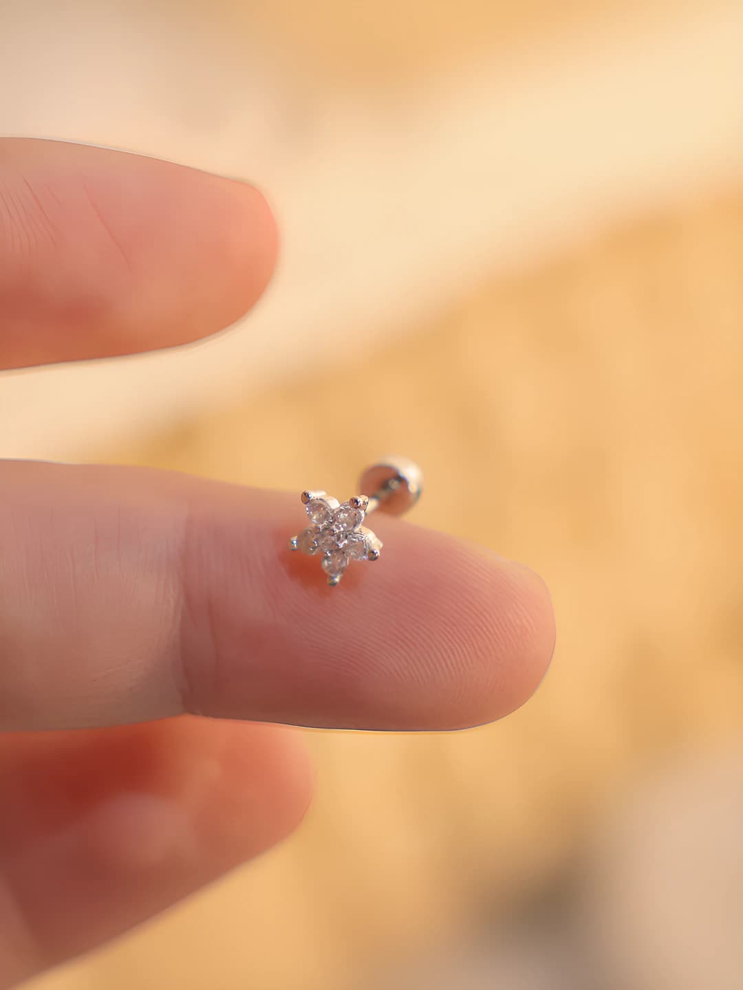 Small sakura zircon spiral stud