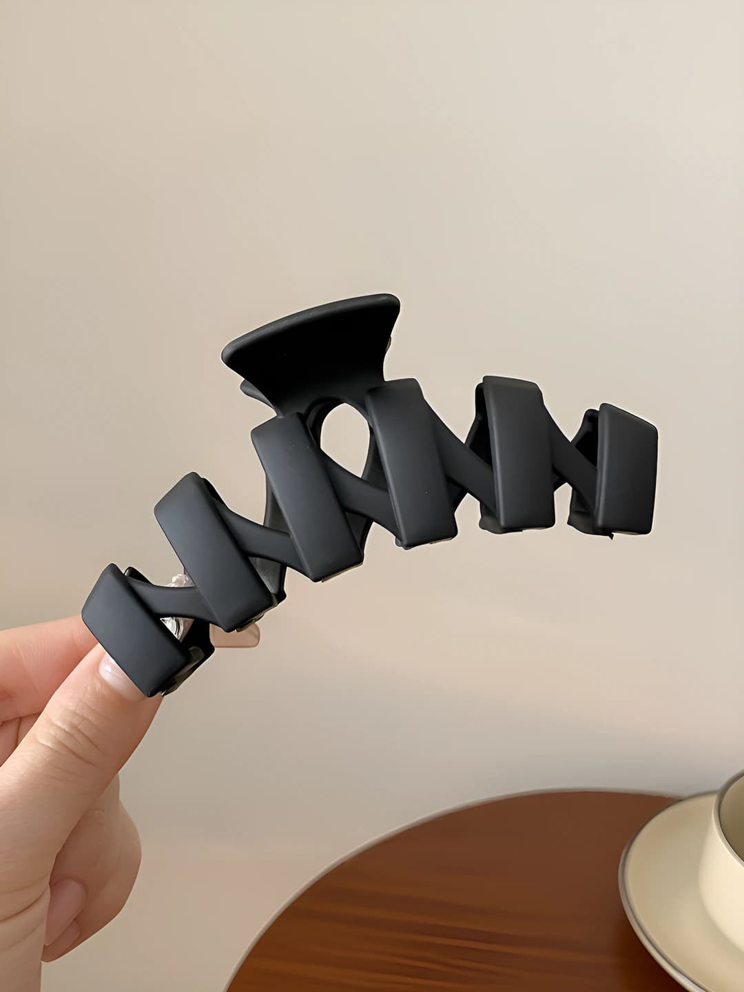 6#Нерегулярный чёрный зажим 11cm