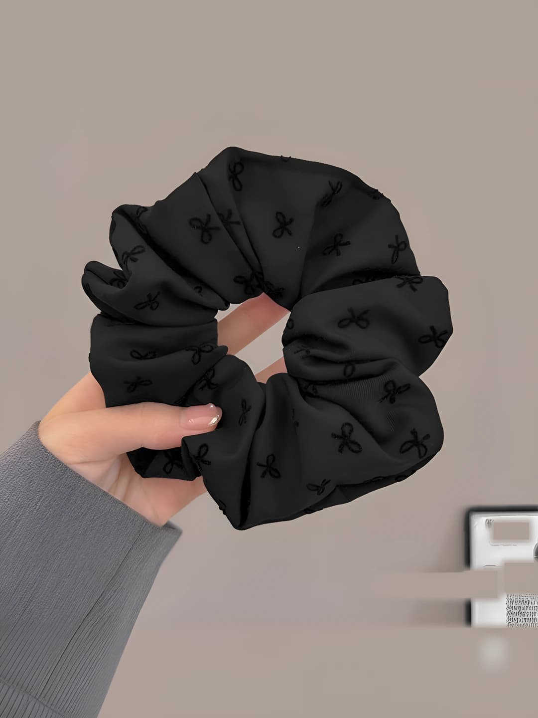 Чёрный с бантом, 12 см