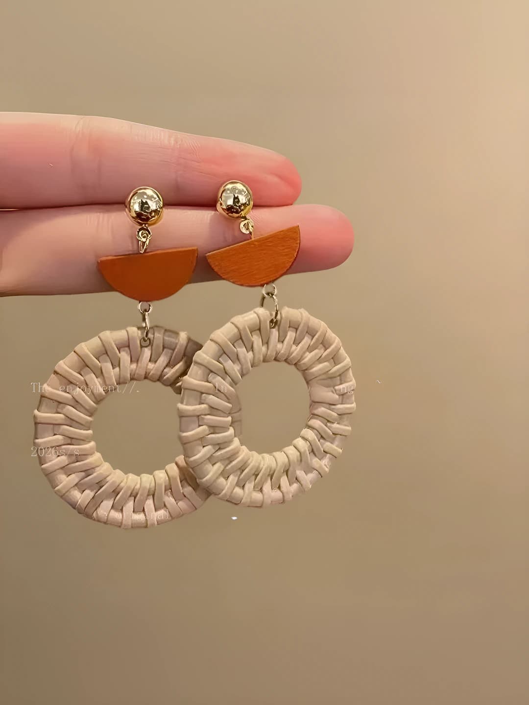 Candy khaki circle stud earrings