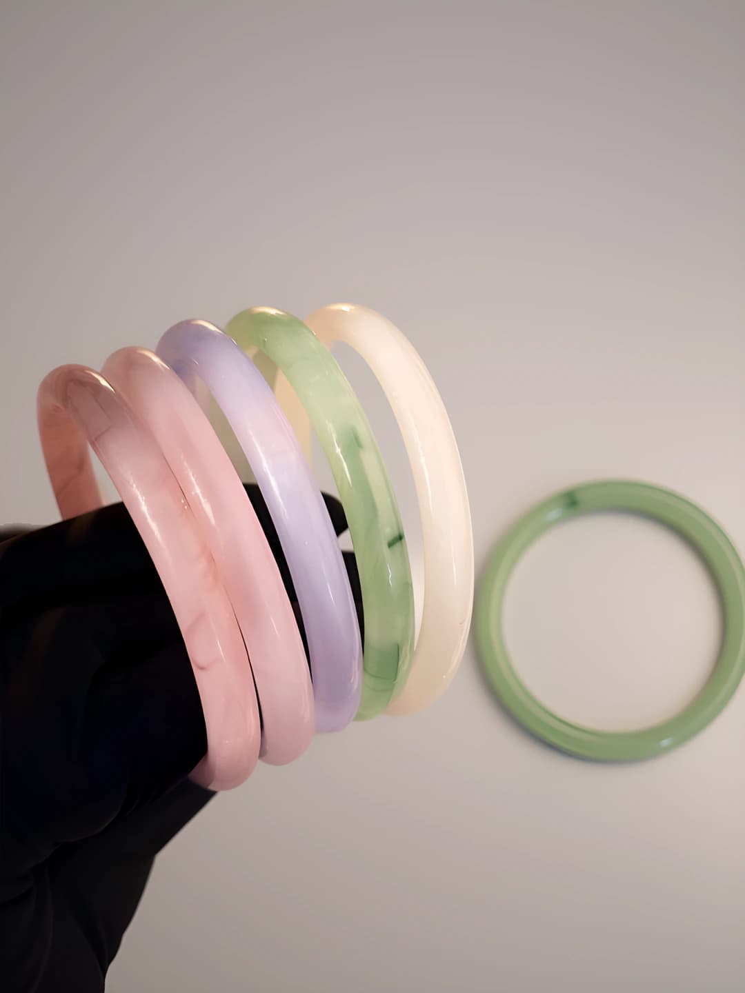Women's glass imitation-jade bangle bracelet, Hanfu accessory in classical style, thin design element