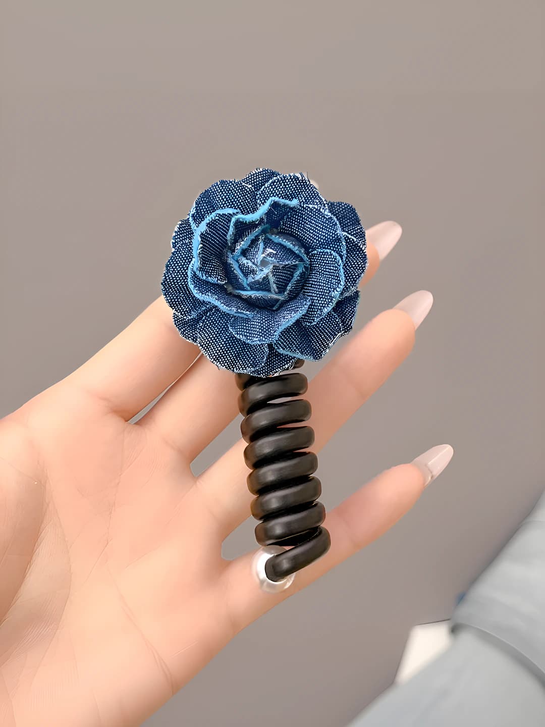 1# Navy flowers, hair tie 10 cm