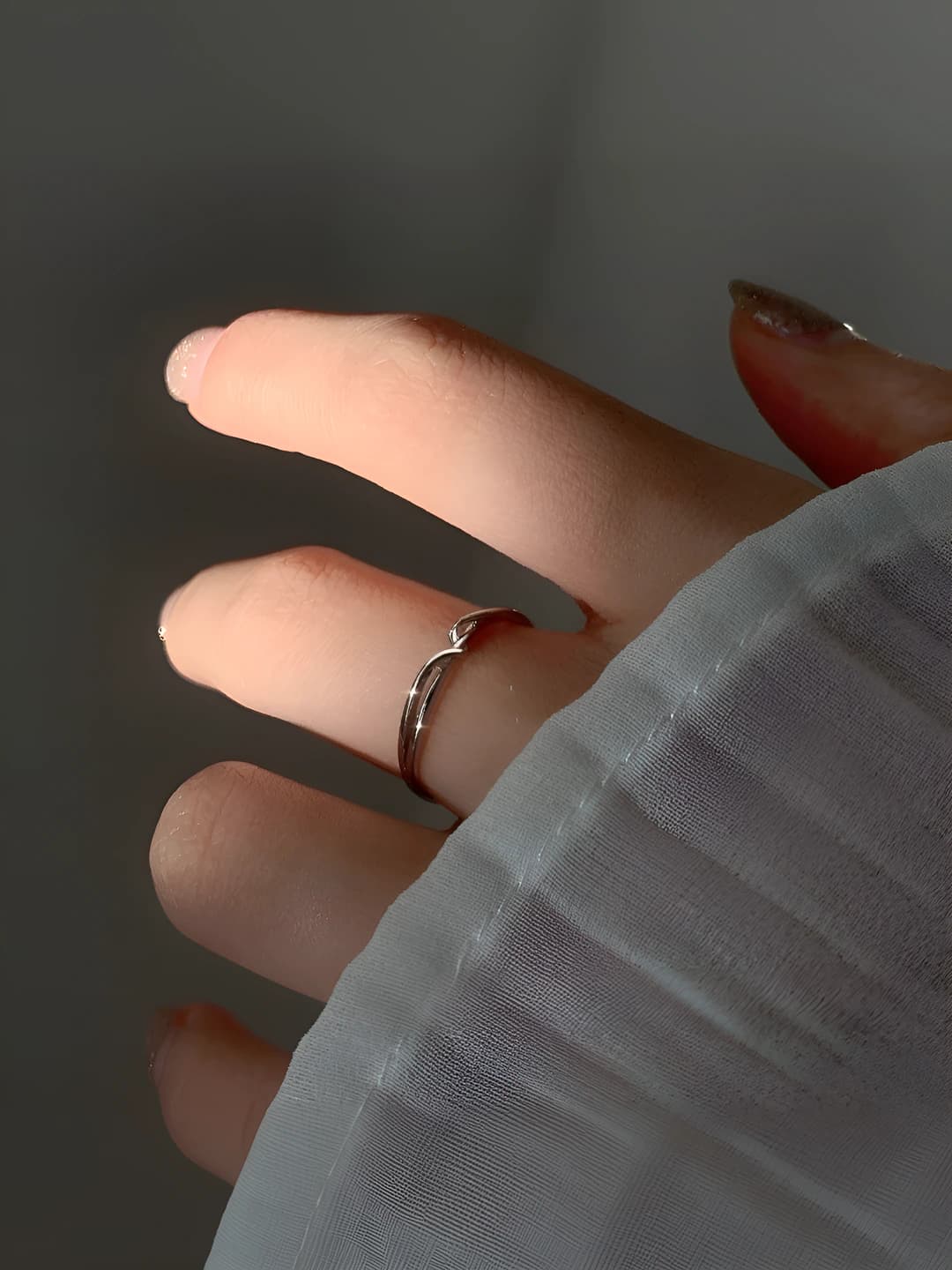 Women's open geometric ring, line design element, ins style