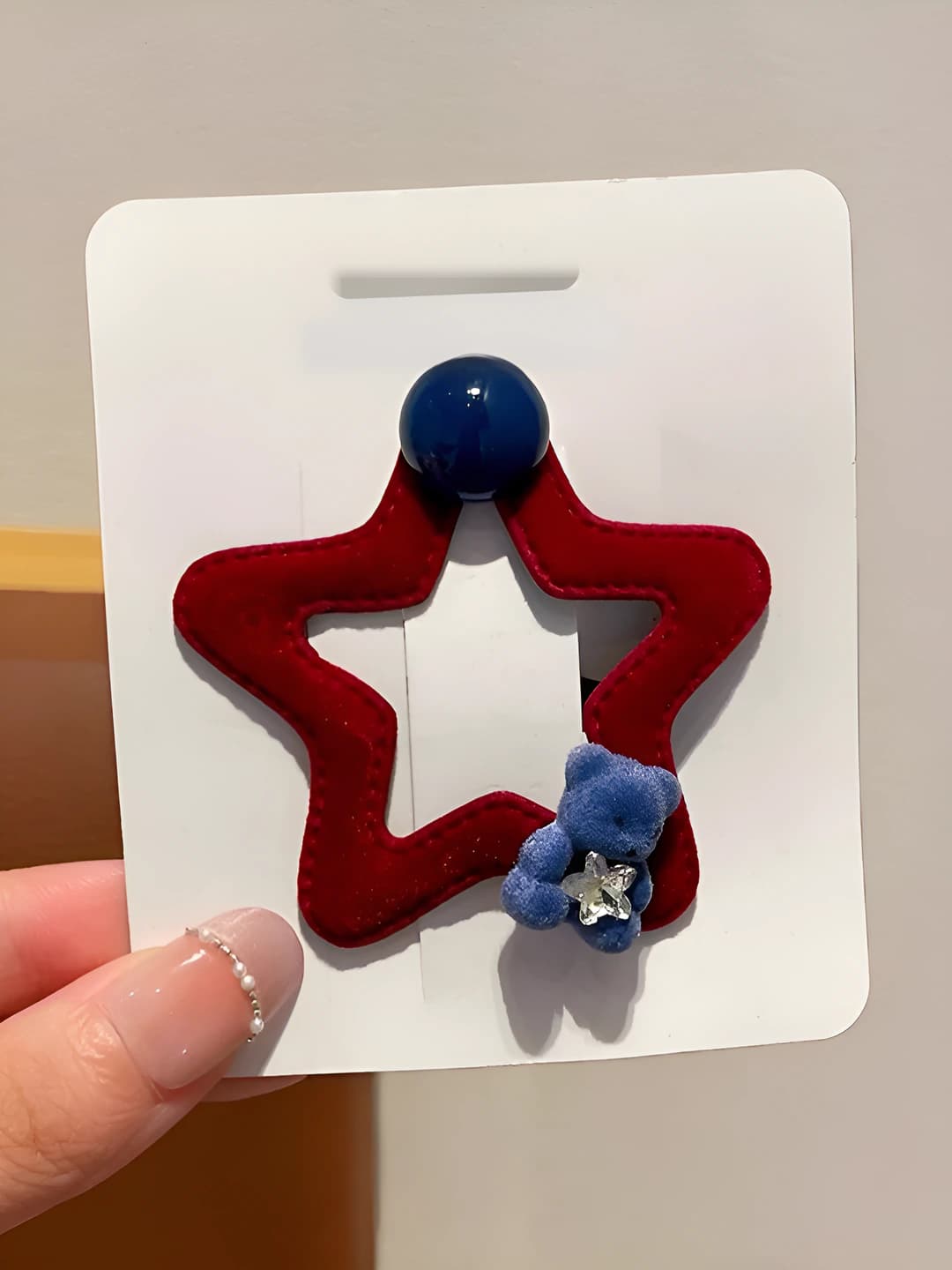 2# Red five-pointed star hair clip 1 pc