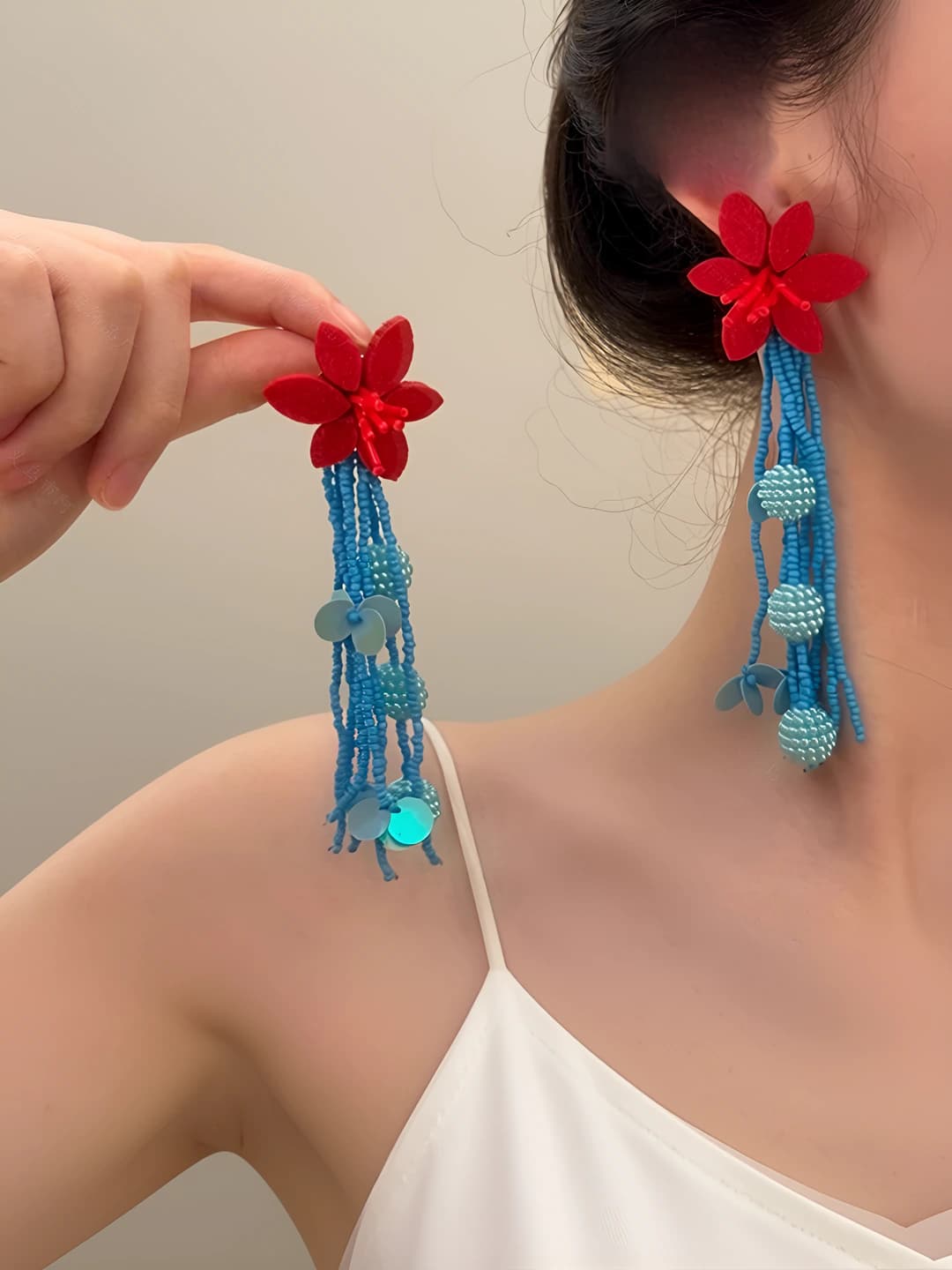 Серебряная игла - Красный - Синяя бусина-франжа