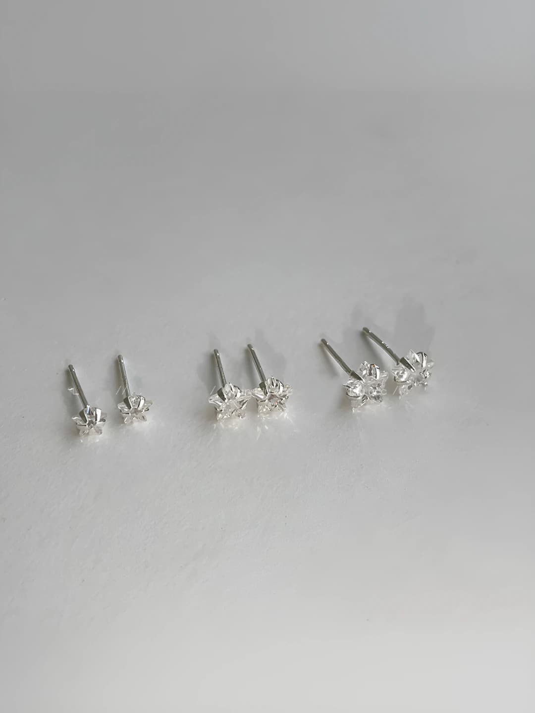 4mm - silver post