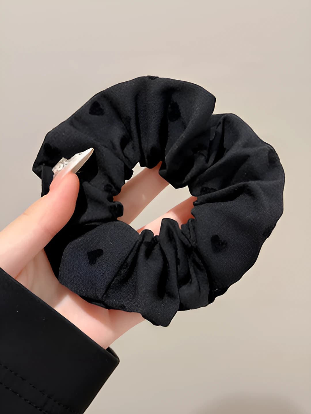 Heart, black