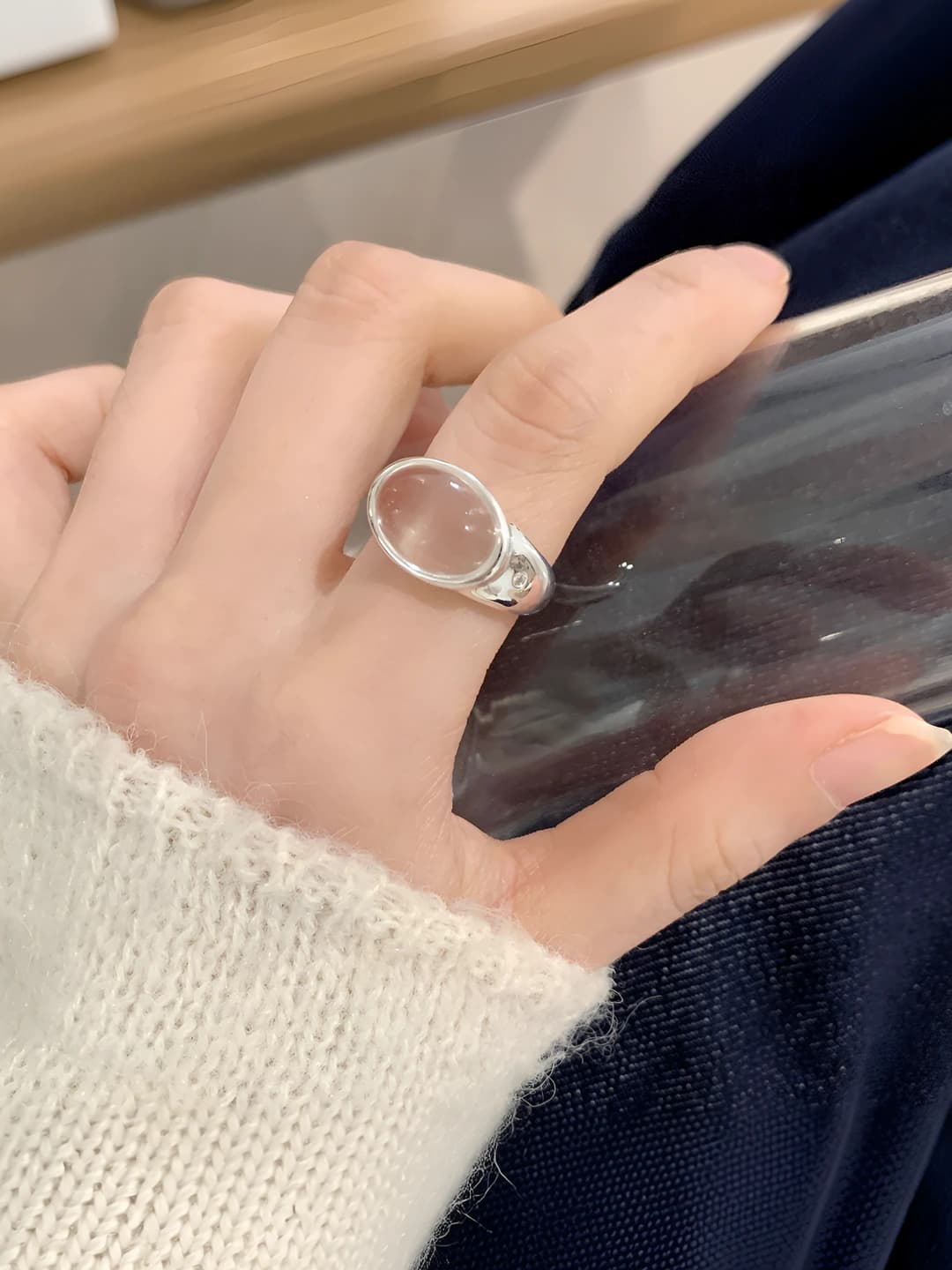 Women's minimalist geometric oval clear stone open ring