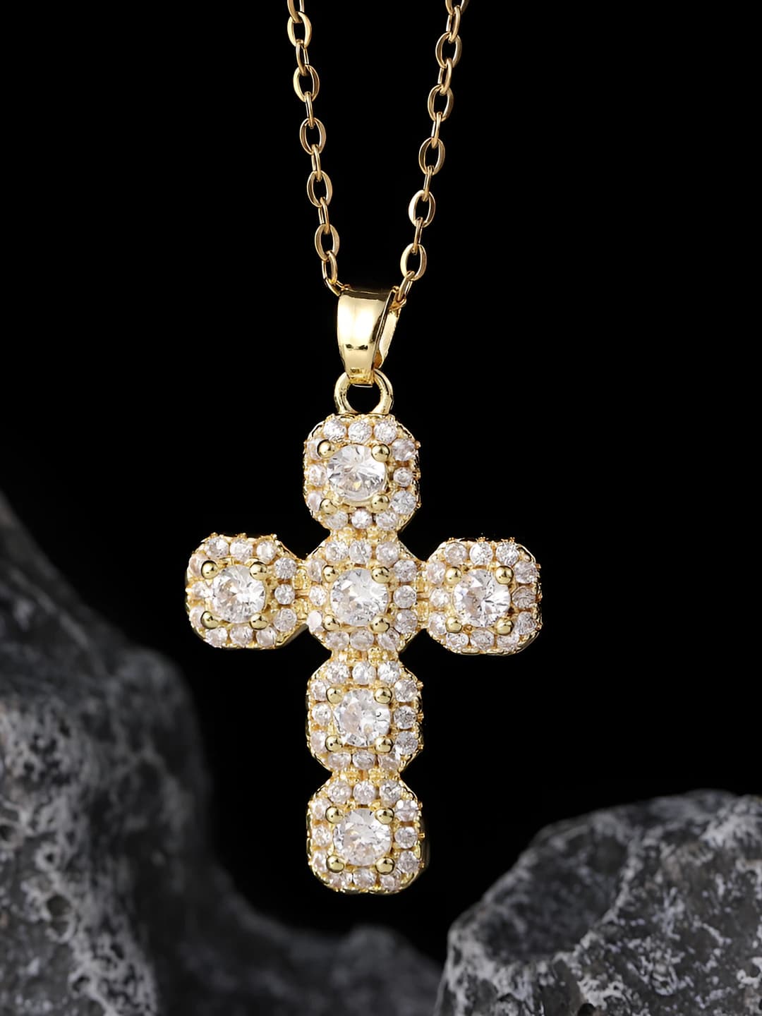 Women's cross pendant necklace in titanium steel with zircon, O-link chain, 41-50 cm, 5 g, Euro-American style