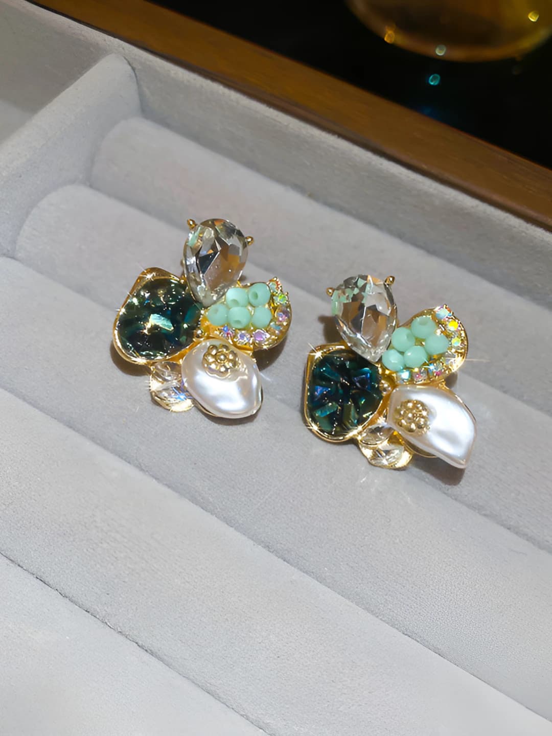 13# Silver - Gold - Green