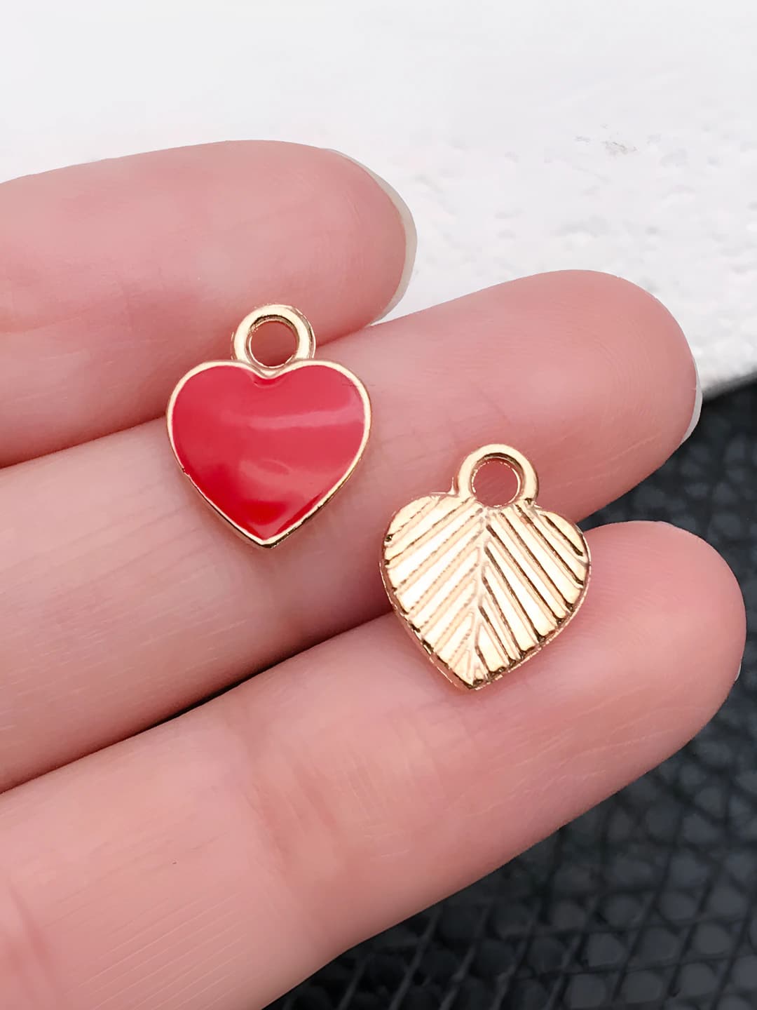 1 шт Красное сердце 10x12mm-0.5g-11027