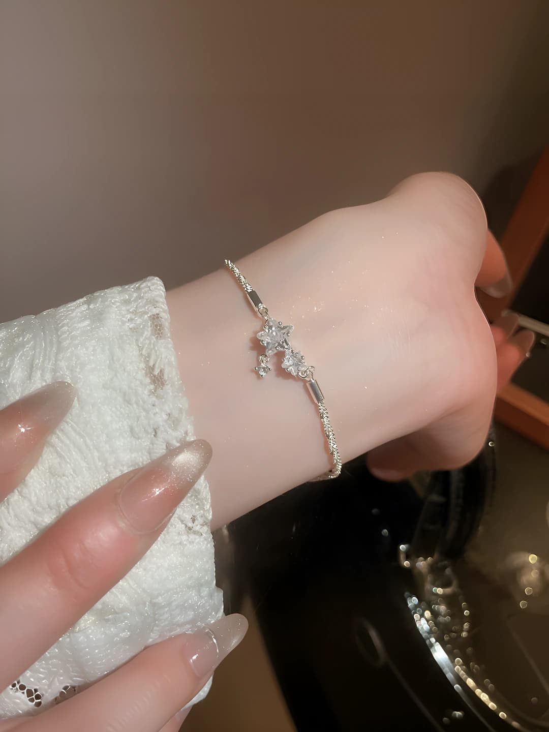 Yorqin yulduz bracelet