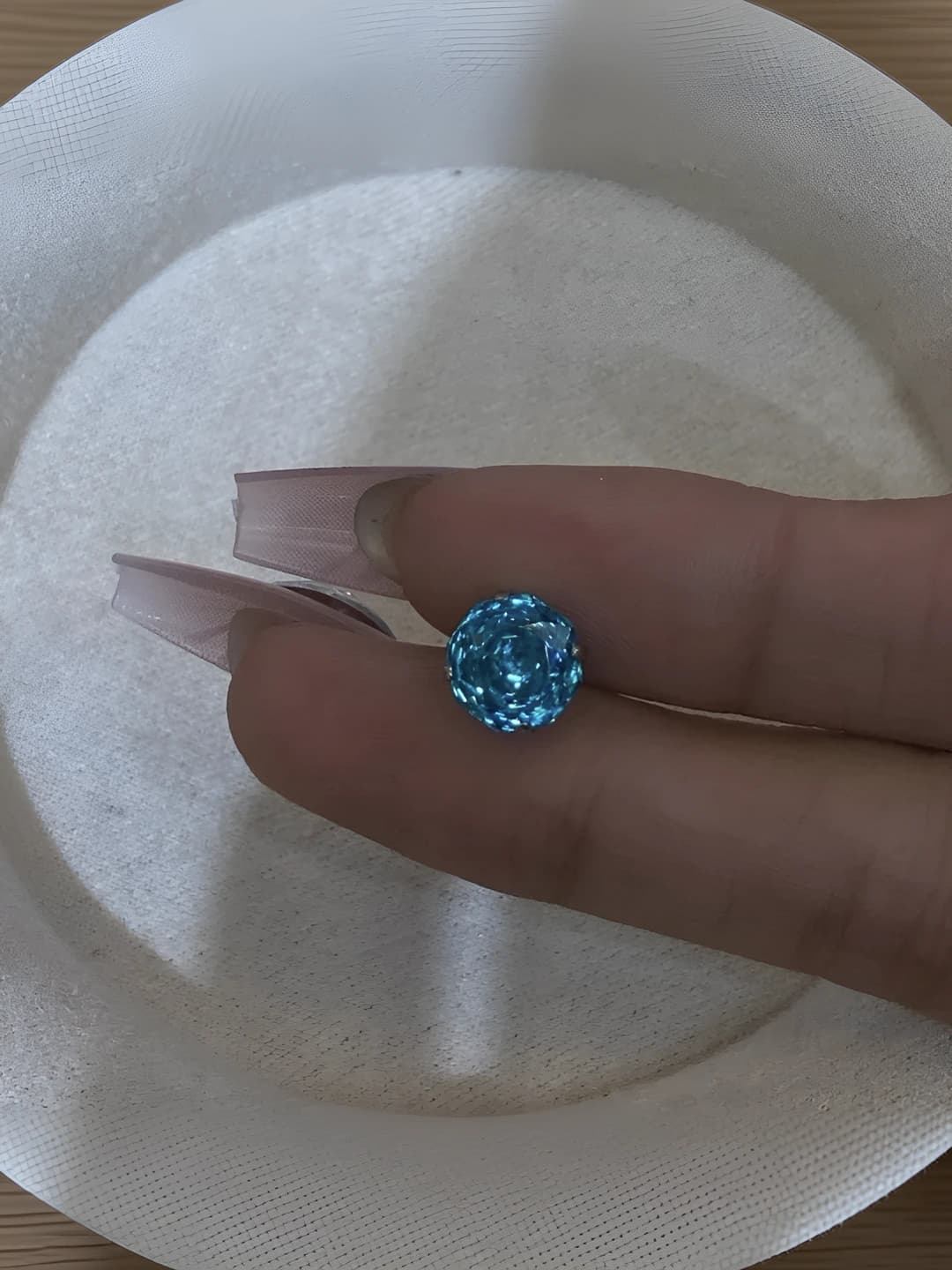 8 mm Ocean blue rose 1 pc