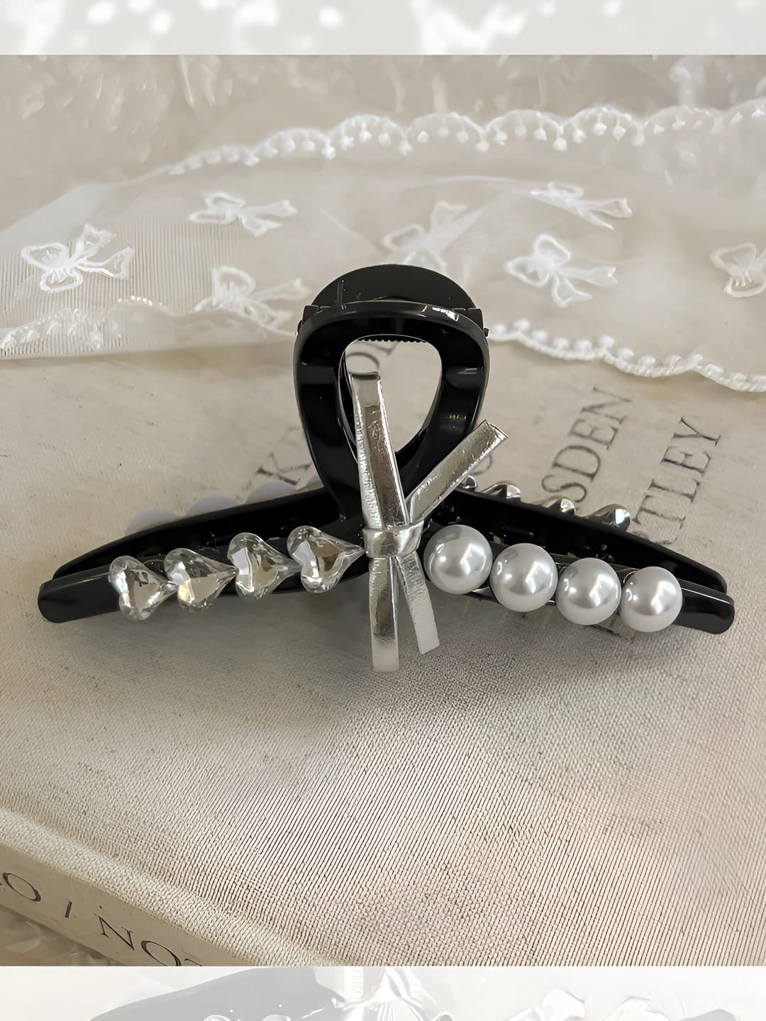 Heart, diamonds, pearl, bow 13 cm